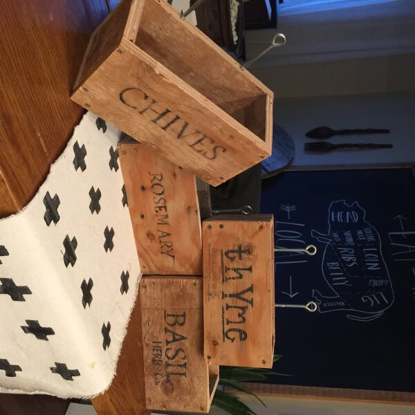 DIY hanging planter boxes. They are so much easier thank you think! | Twelveonmain.com DIY hanging planter boxes. They are so much easier thank you think! | Twelveonmain.com