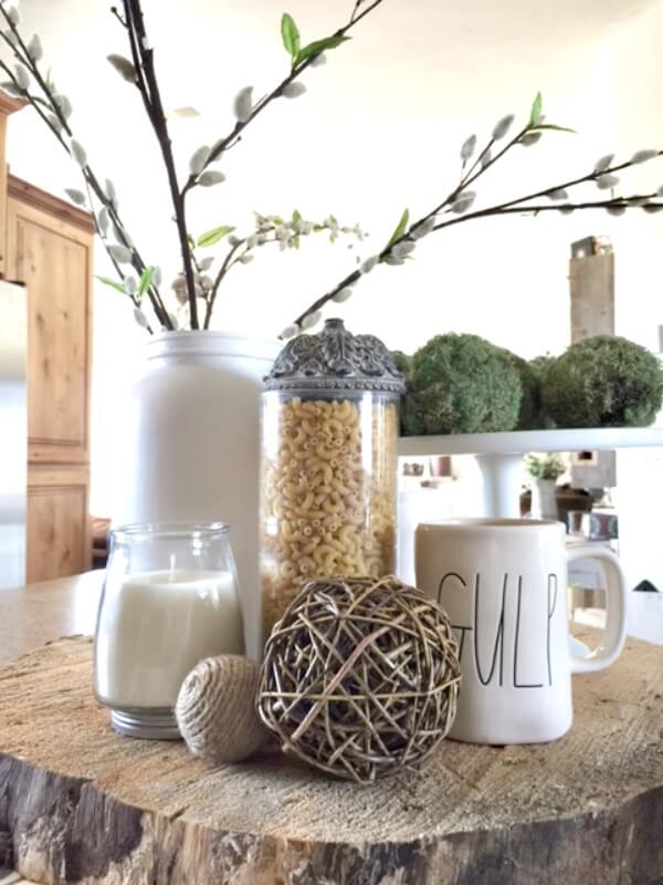 My farmhouse for spring. Check out the home tour of this amazing farmhouse. | Twelveonmain.com My farmhouse for spring. Check out the home tour of this amazing farmhouse. | Twelveonmain.com