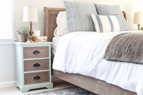 DIY Nightstand makeover 