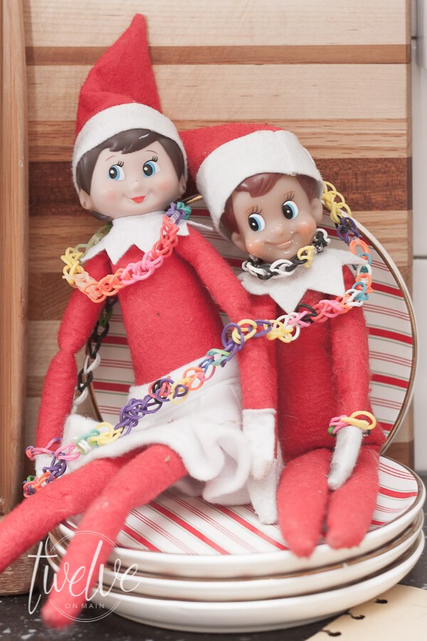 Super cute elf on the shelf idea.