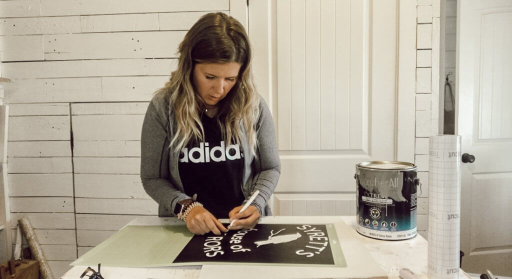 How to make a stencil using your Cricut machine