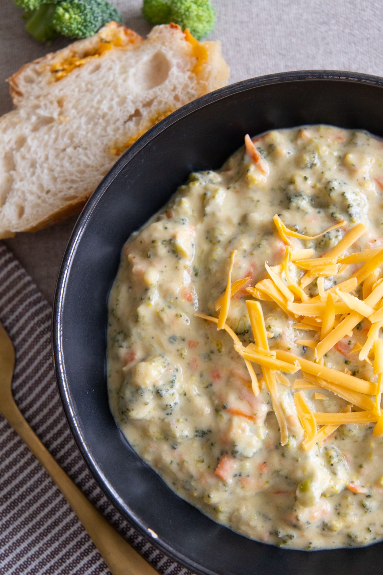 The Tastiest Broccoli Cheese Soup Recipe