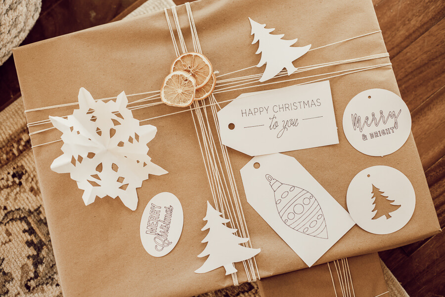 Make These Easy Christmas Gift Tags With Your Cricut Twelve On Main