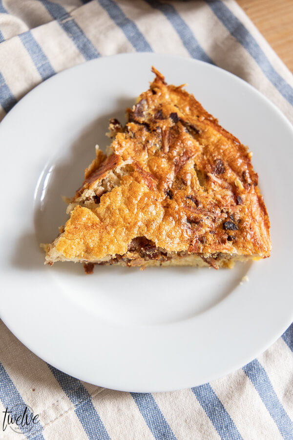 Make the easiest crustless quiche ever! This crustless quiche with Bisquick is an amazing recipe that will make everyone in your home happy! This is a super easy recipe that will make you look like and pro and leave people wanting more!