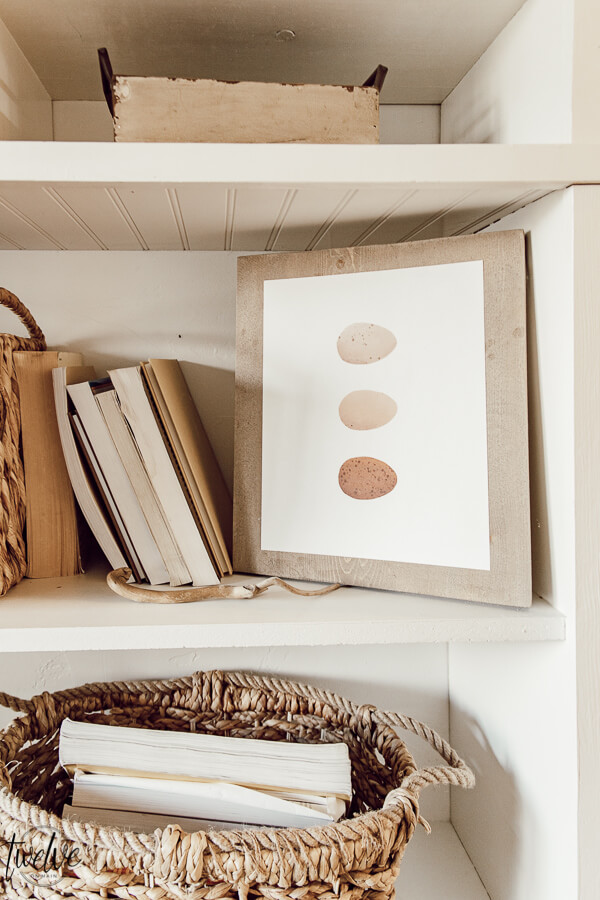 Get these inspiring Easter printables for FREE! Hand drawn and painted! These are the perfect sweet addition to your Easter celebration and decor.