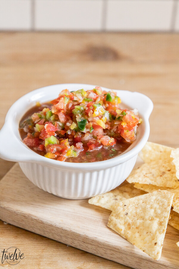 Make this tasty fresh salsa today! It makes the best nachos, is great on eggs, breakfast burritos, tacos, and so much more!