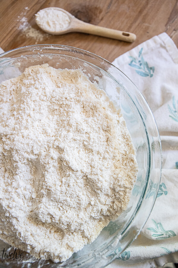 How to make super easy homemade Bisquick mix that has 5 staple ingredients, can be used for tons of recipes including pancakes, waffles, biscuits, dumplings, and even my amazing crustless quiche!