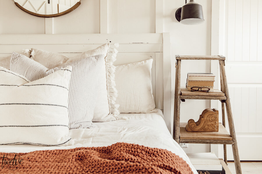 Cozy winter decor in the bedroom. Its easy to add accent colors and textures to give your space and warm and cozy feel that is perfect for winter.