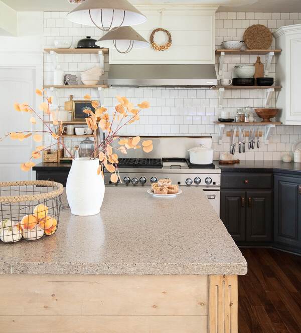 Gorgeous fall kitchen decor that is easy to add, affordable and looks amazing. It doesn't have to cost a lot to add fall to your kitchen.