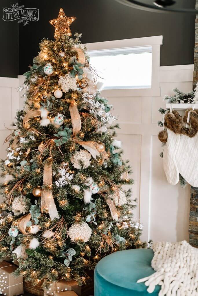 Over 50 Christmas Tree Decor Ideas - Twelve On Main