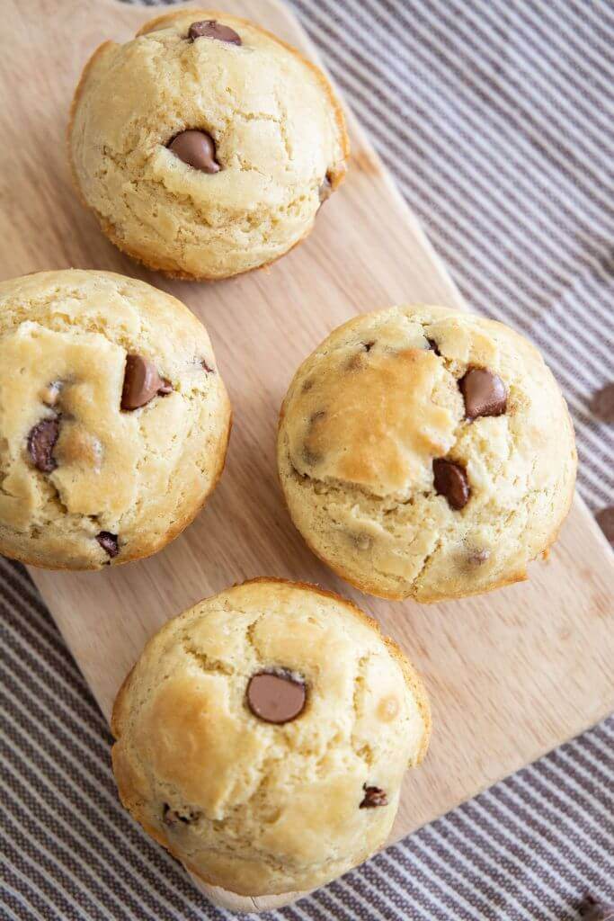 Easy to make sourdough discard chocolate chip muffins! Enjoy these light and fluffy muffins with an amazing flavor of sourdough and chocolate With the use of the sourdough discard you can gain some of the healthy benefits and also the flavor! The sweetness of the chocolate chips are the perfect balance!