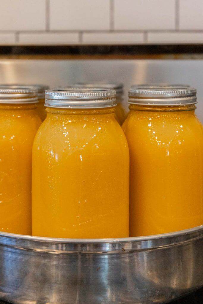 How to make and bottle fresh peach nectar. This is an great item to have in your pantry. It tastes like fresh peaches and is so smooth.