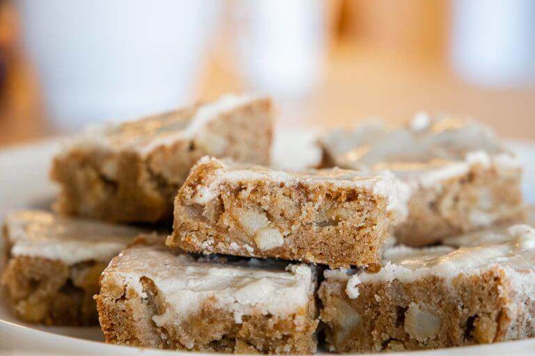 Amazing Brown Butter Apple Blondies