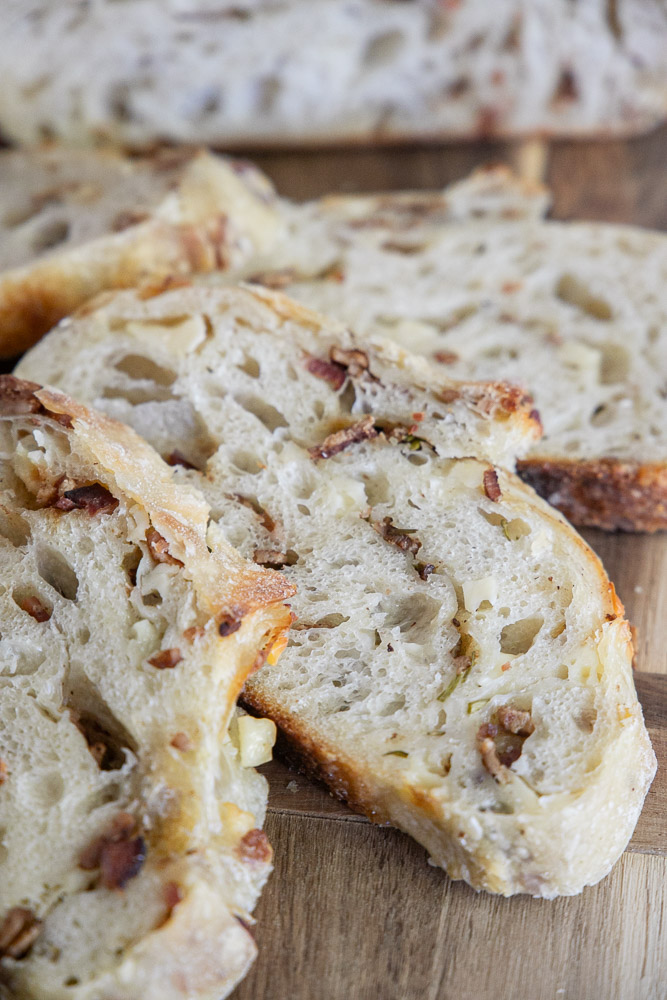 This Bacon, Cheddar & Chive Sourdough Bread recipe combines smoky bacon, sharp cheddar, and fresh chives in a delicious artisan loaf.