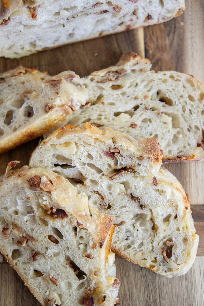This Bacon, Cheddar & Chive Sourdough Bread recipe combines smoky bacon, sharp cheddar, and fresh chives in a delicious artisan loaf.